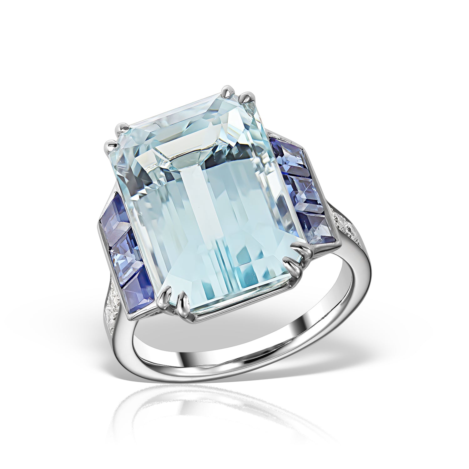 Colour of the Sea Ring in White Gold with Diamonds Blue Sapphires Aqua